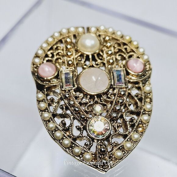 Vtg Intricate Victorian Style Brooch Filigree 3D Pin Goldtone Faux Mixed Stones - Picture 6 of 8